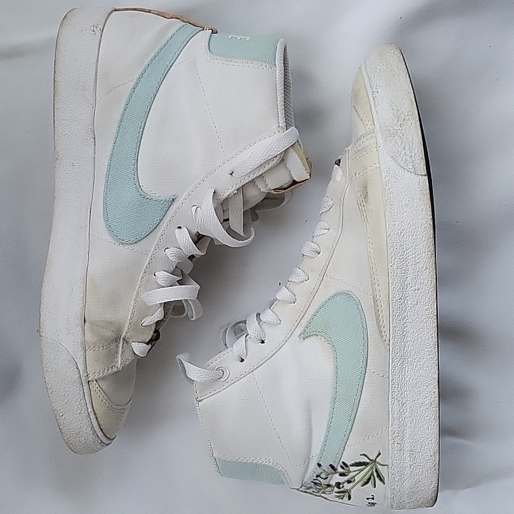 Nike Blazer Mid 77 Indigo Sneakers - size 8.5